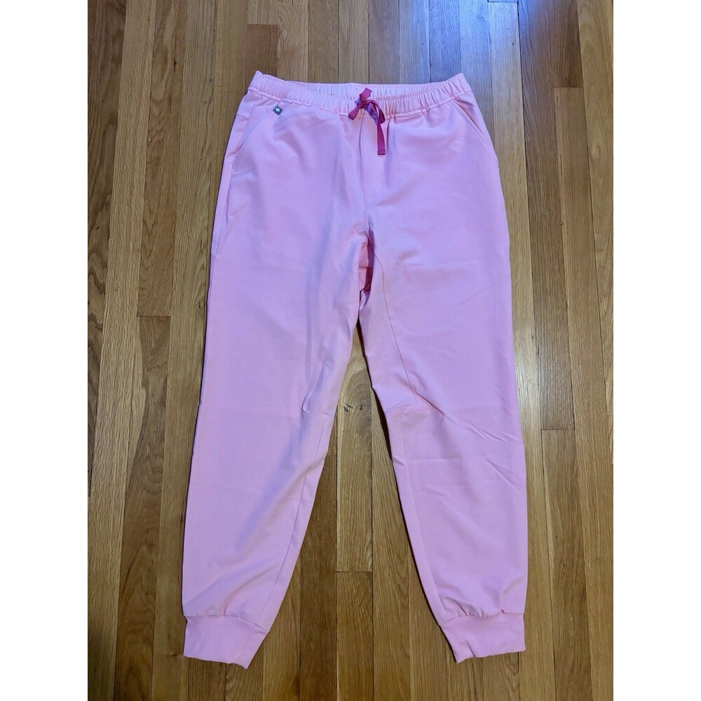 NWT Men’s Figs Scrubs Fight Club Pink Tansen Jogger Scrub Pants Breast Cancer M